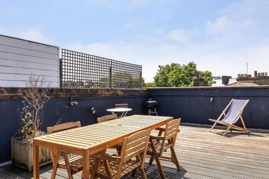 Superb Duplex In Prime Area Of * Londra